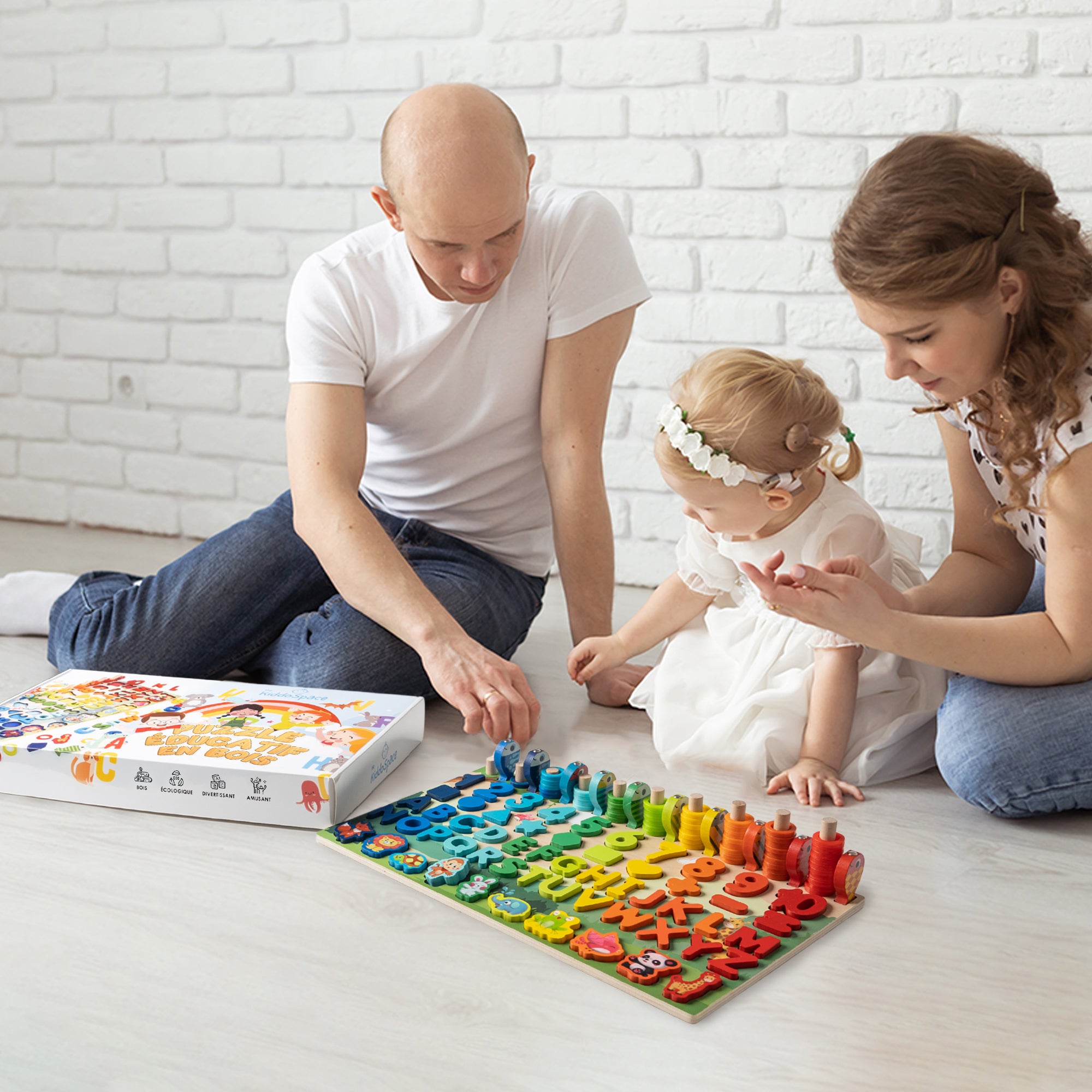 Puzzle à habiller - Garçon et fille en coffret bois - Matériel Montessori